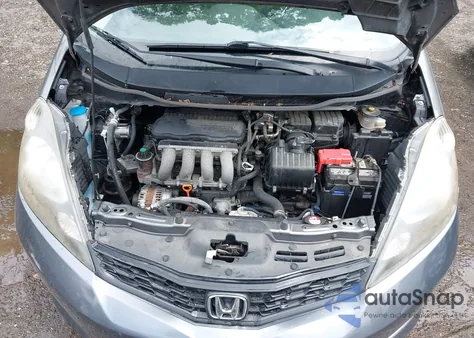 2013 Honda Fit Sport из США, поврежденный, VIN JHMGE8H50DC060944